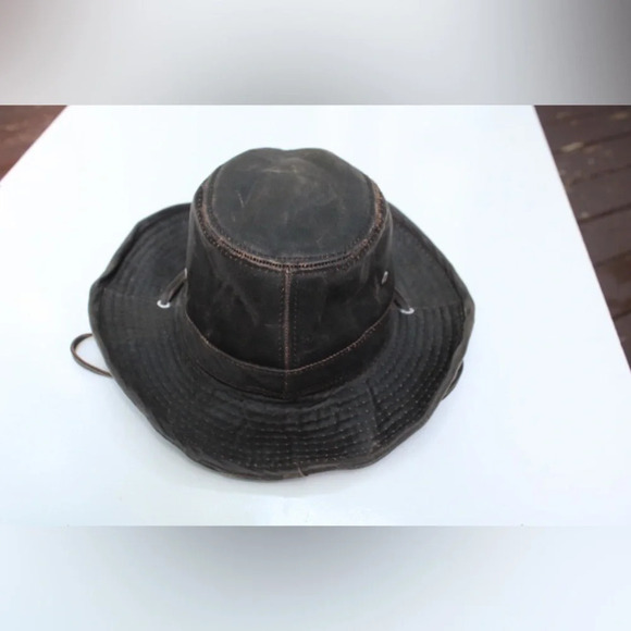 Connie’s women’s hat - Picture 8 of 13